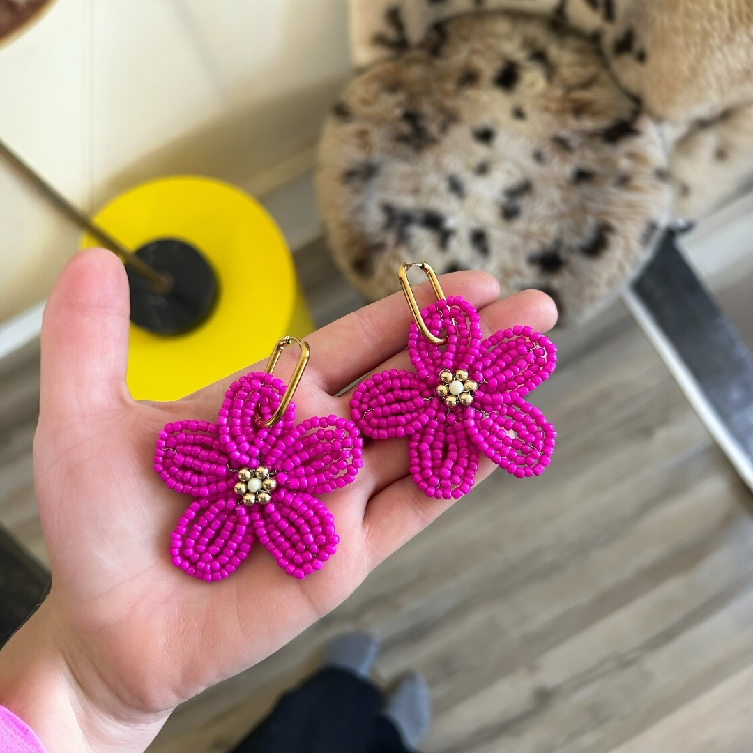 Ginette - Boucle d'oreille en perles fait main rose- Perle Moi Ca