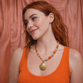 Collier de perle Henriette gold breloque coquillage et perle de verre - Perle Moi Ca