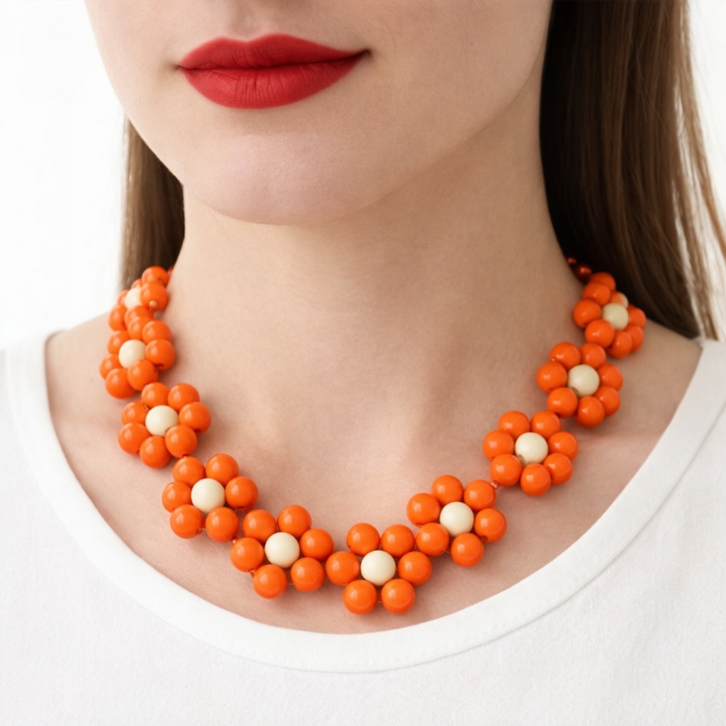Collier de perle Odette orange -fleur- Perle Moi Ca