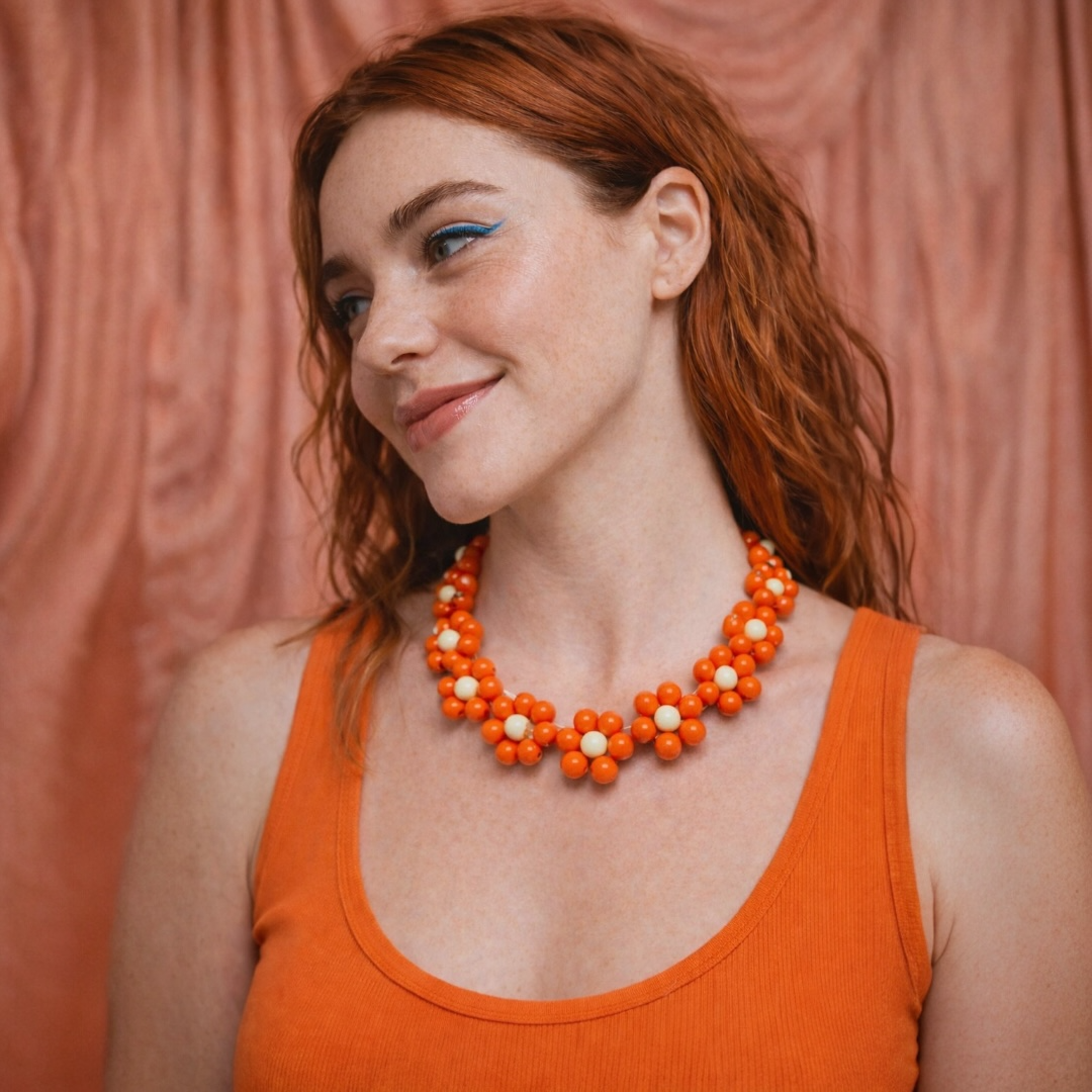Collier de perle Odette orange -fleur- Perle Moi Ca