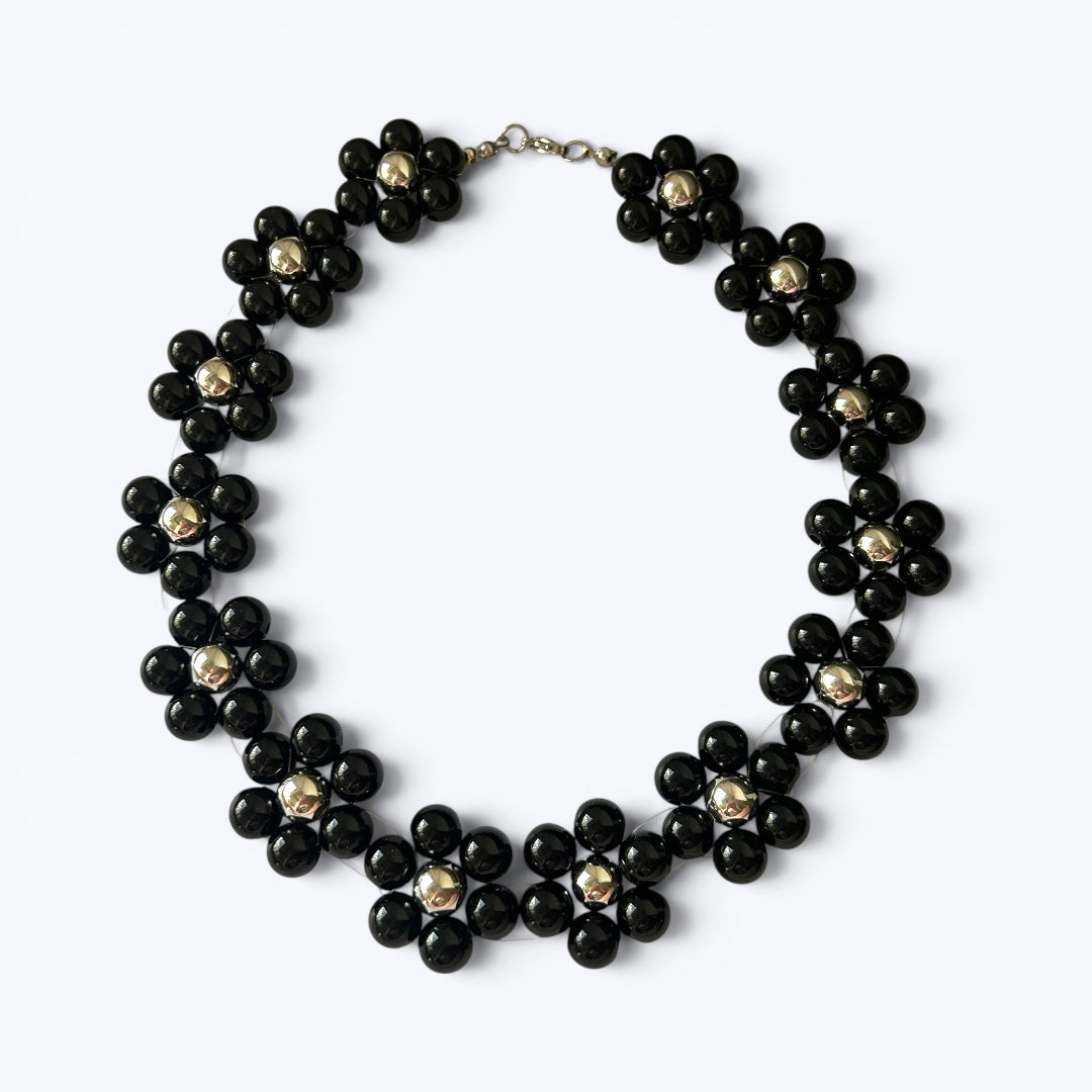 Collier de perle Odette black et sylver-fleur- Perle Moi Ca