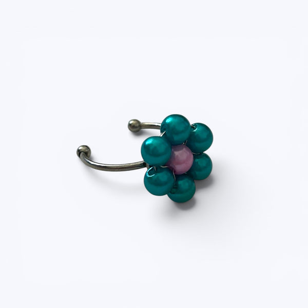 Bague Odette, fleur en perles turquoise, centre rose, anneau ajustable argenté, faite main, Perle Moi Ça